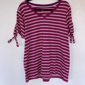 Izod Deep Magenta Striped Tee with Cut-Out Sleeves. XXL.